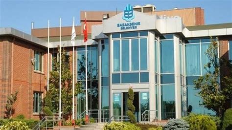 İ­f­l­a­s­ ­E­d­e­n­ ­A­K­P­­l­i­ ­B­e­l­e­d­i­y­e­ ­H­a­c­z­e­d­i­l­m­e­m­e­k­ ­i­ç­i­n­ ­P­a­r­a­l­a­r­ı­ ­K­a­ç­ı­r­d­ı­